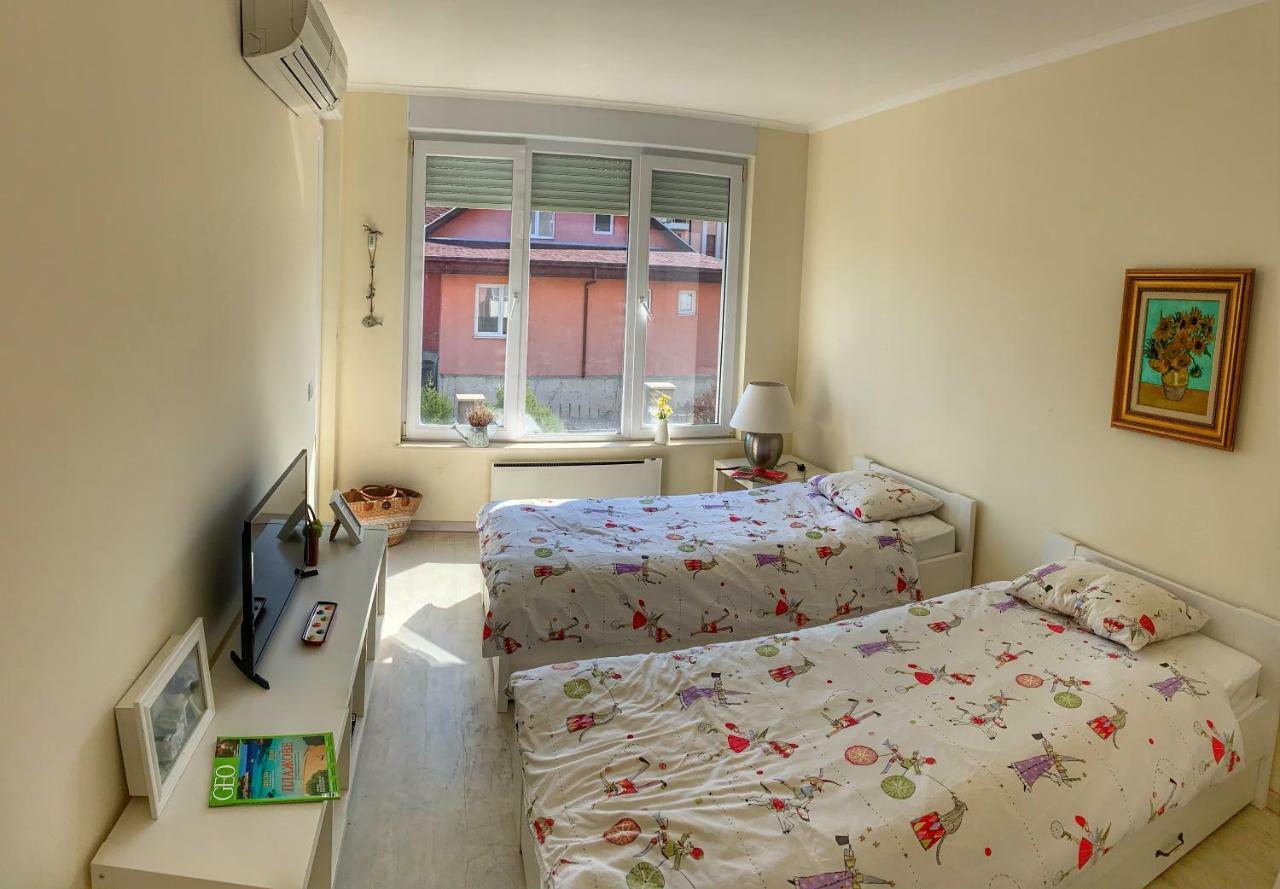 Charming Beach Holiday Apartment ロゼネッツ エクステリア 写真