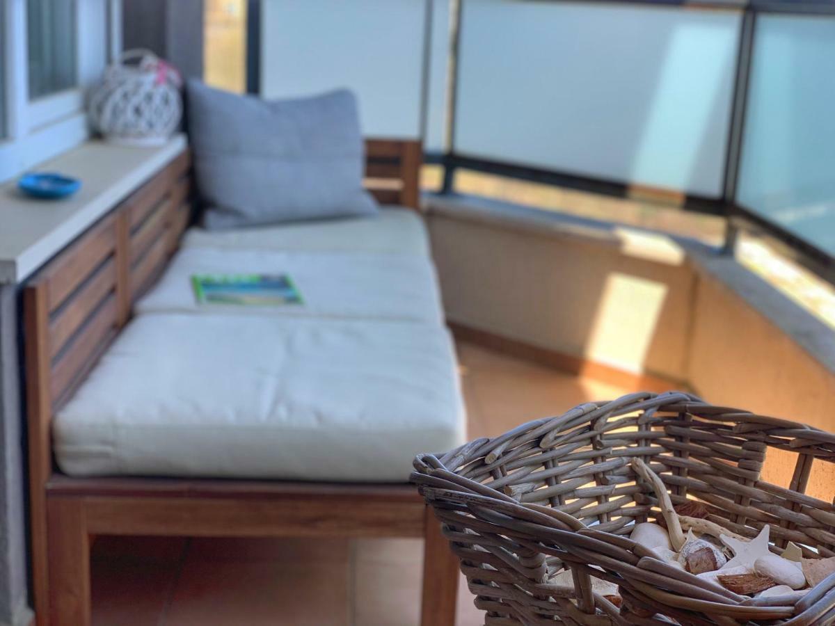 Charming Beach Holiday Apartment ロゼネッツ エクステリア 写真