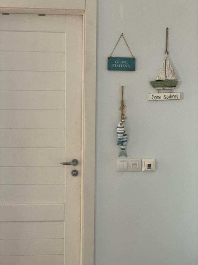 Charming Beach Holiday Apartment ロゼネッツ エクステリア 写真